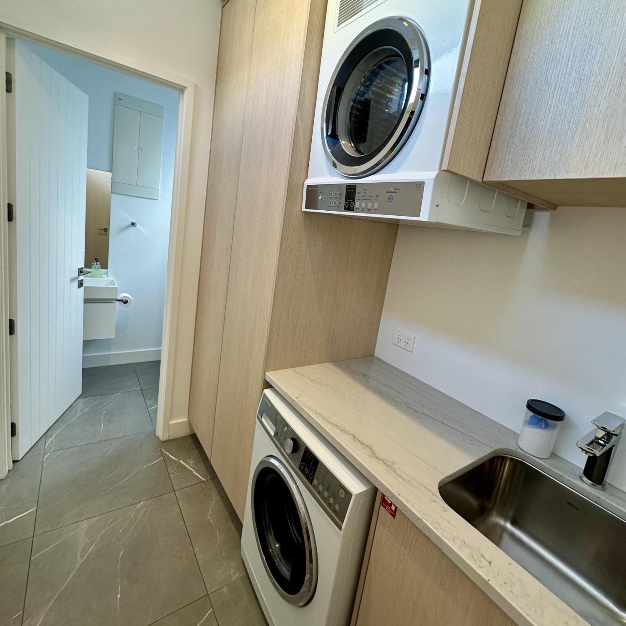 Luxury Lakeview Apartment - Лейк Текапо Екстериор снимка